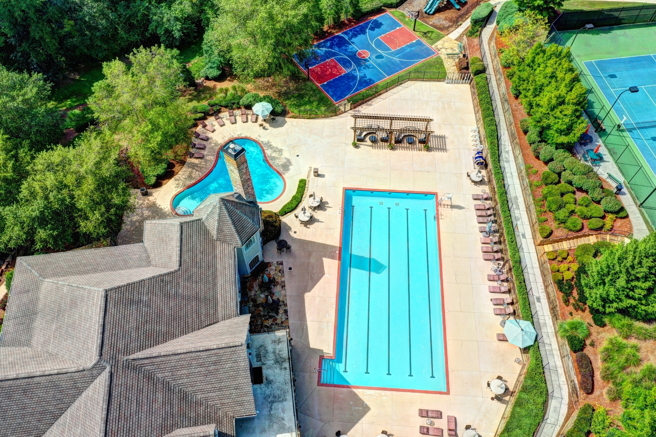  Nestled On A Quiet Cul-De-Sac In South Forsyth’s Most Sought-After Communities - 物件實景