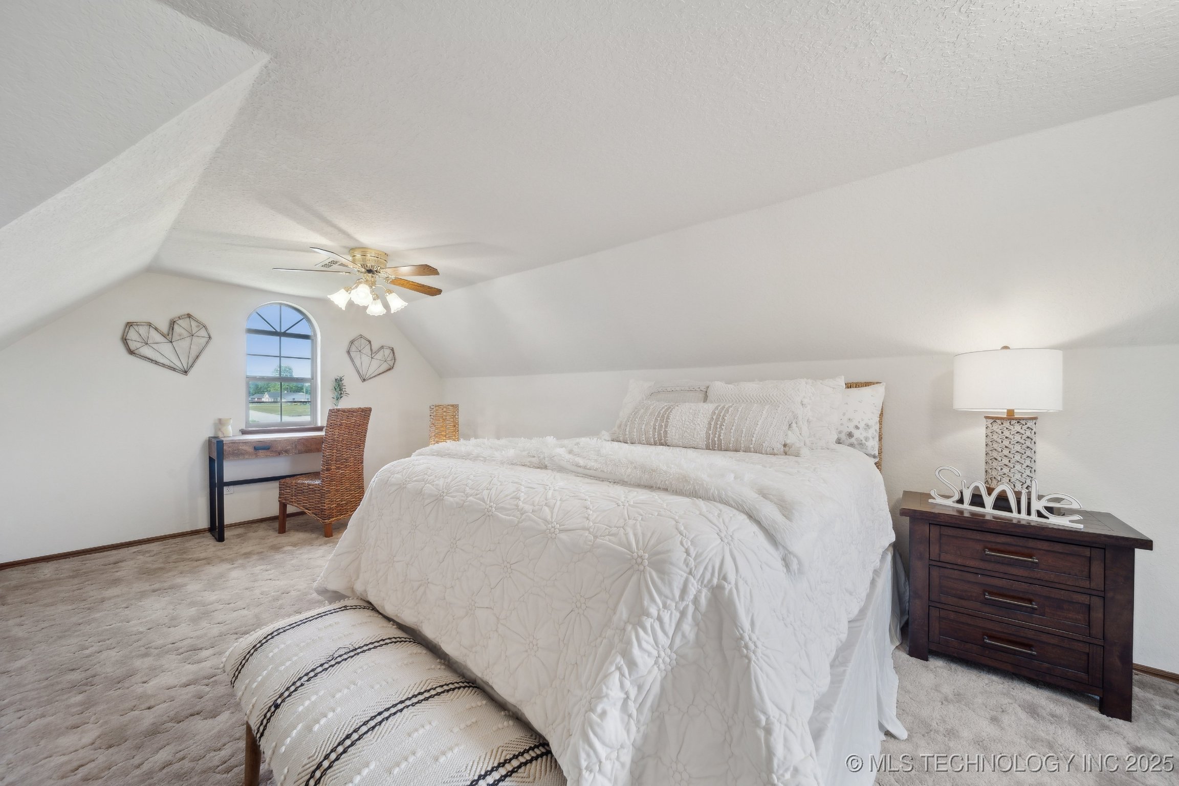 Collinsville, Oklahoma, 74021, United States, 4 Bedrooms Bedrooms, ,3 BathroomsBathrooms,Residential,For Sale,1993596