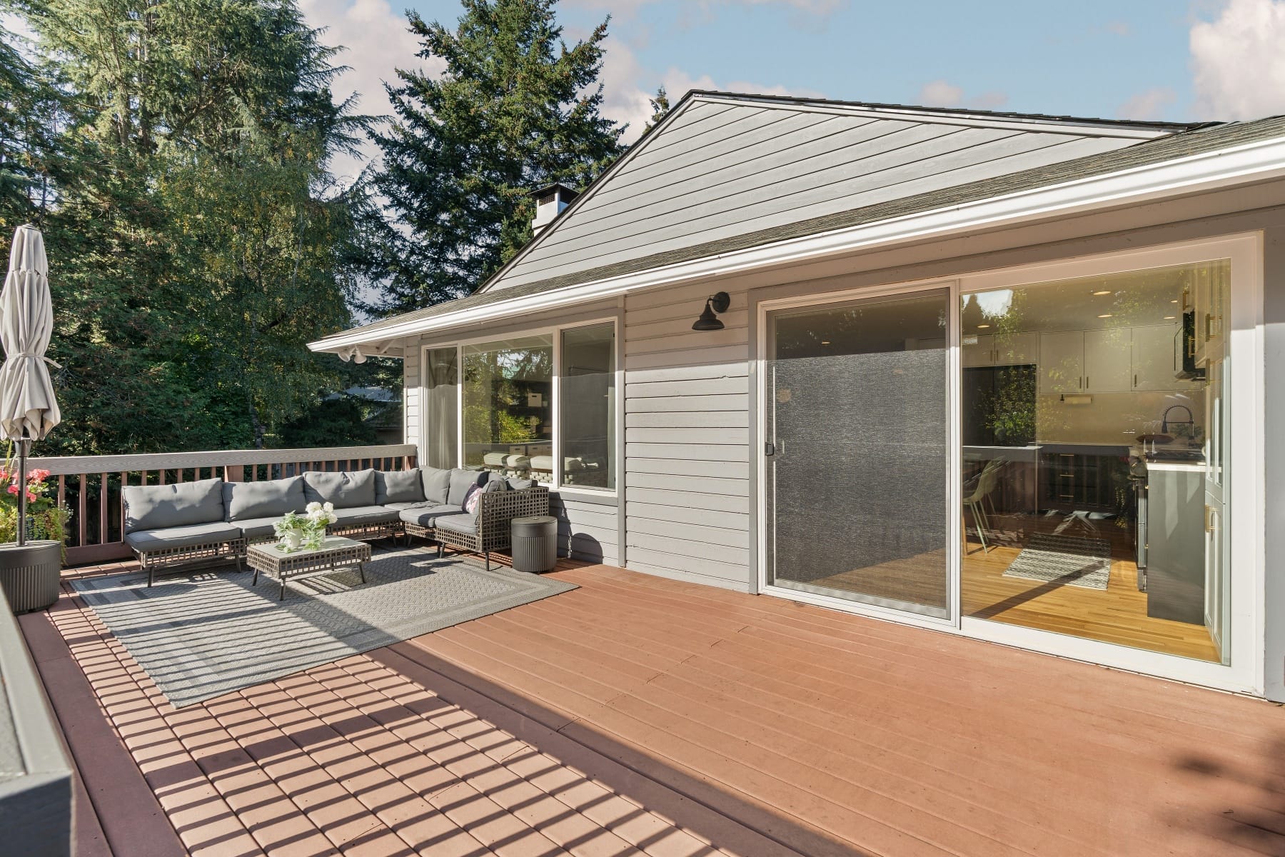  8090 SW CARMEL CT Portland, OR 97223 - 物件實景