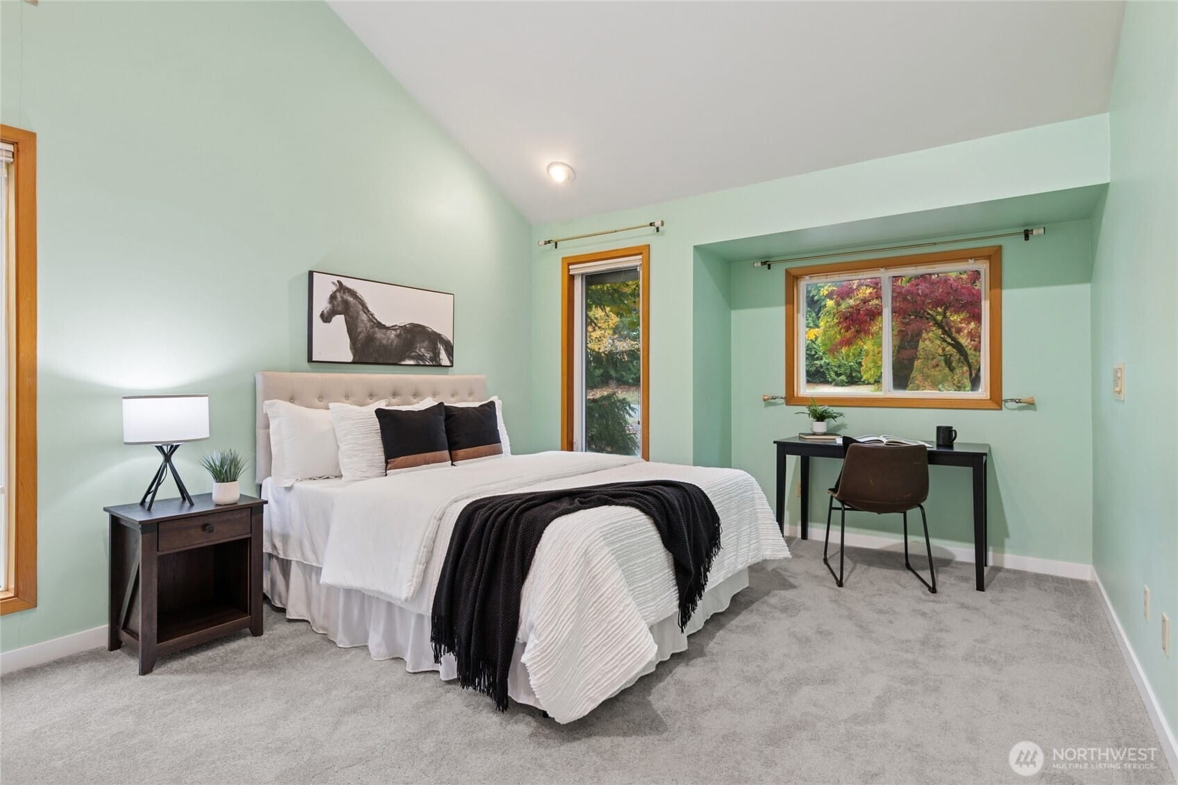 Olympia, Washington, 98502, United States, 4 Bedrooms Bedrooms, ,2 BathroomsBathrooms,Residential,For Sale,1988931