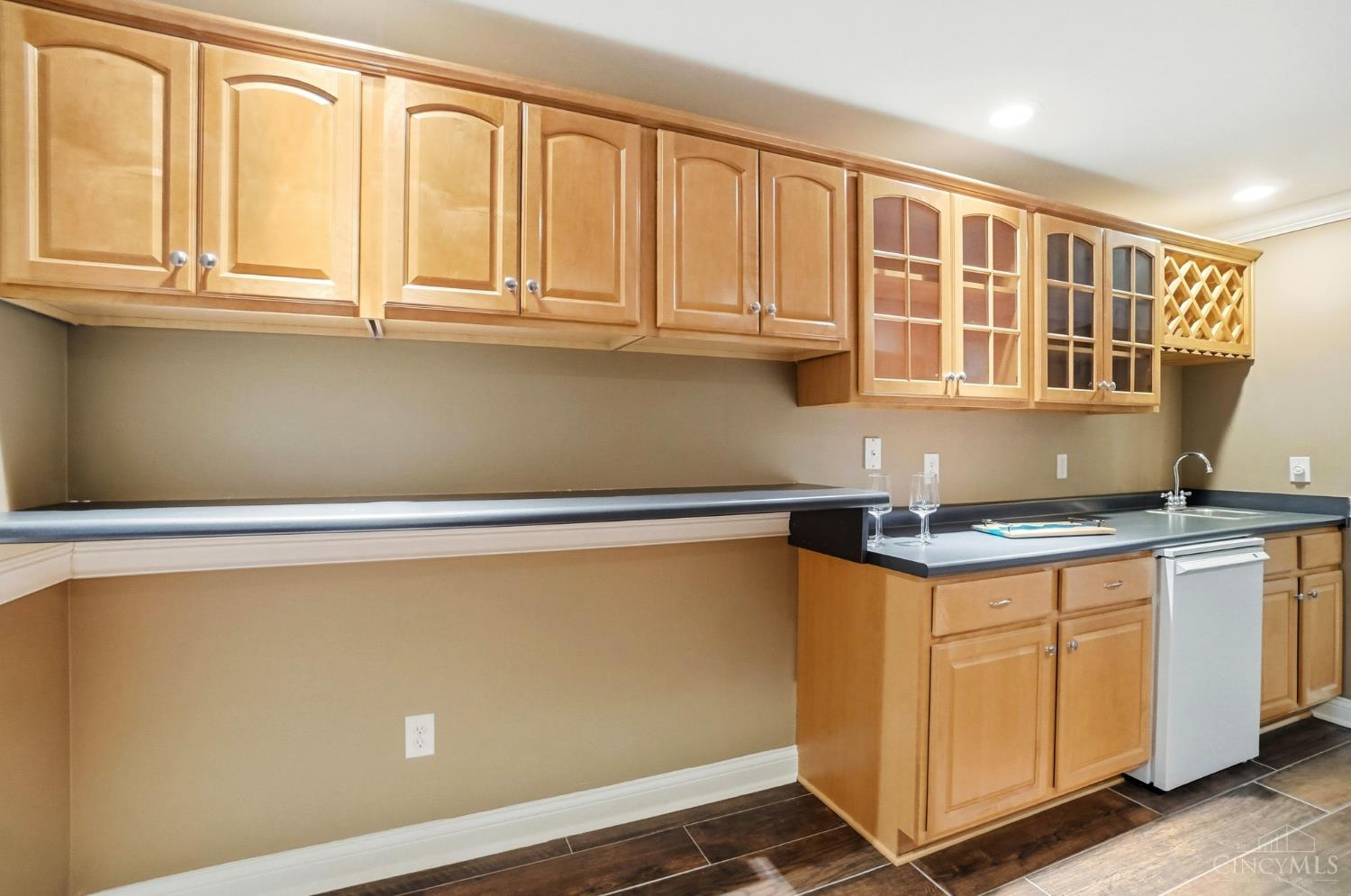 Hamilton Twp, Ohio, 45039, United States, 3 Bedrooms Bedrooms, ,3 BathroomsBathrooms,Residential,For Sale,1987530