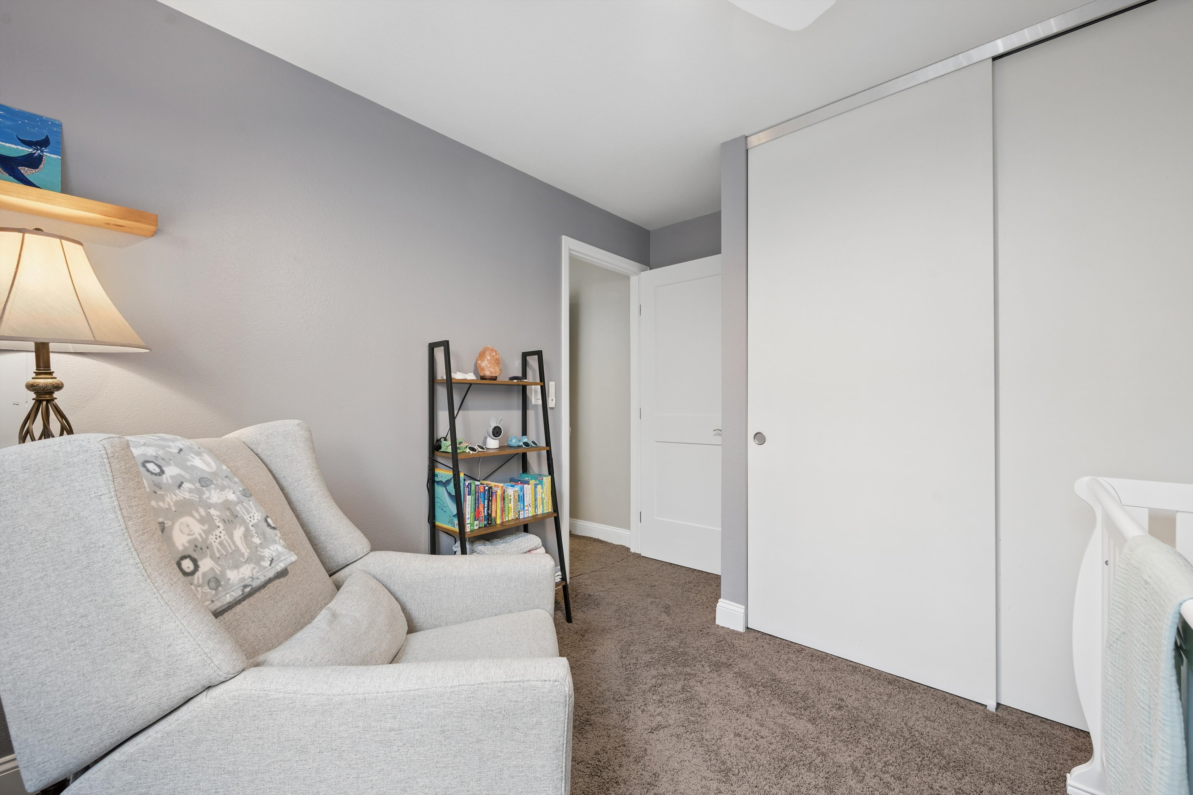  Beautifully updated home-Renovated from top to bottom with exceptional attention - 物件實景