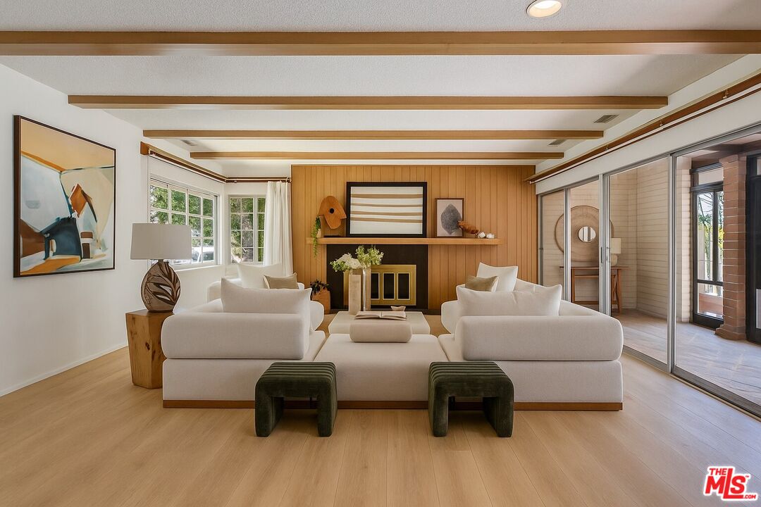 Los Angeles, California, 90027, United States, 4 Bedrooms Bedrooms, ,4 BathroomsBathrooms,Residential,For Sale,1918176