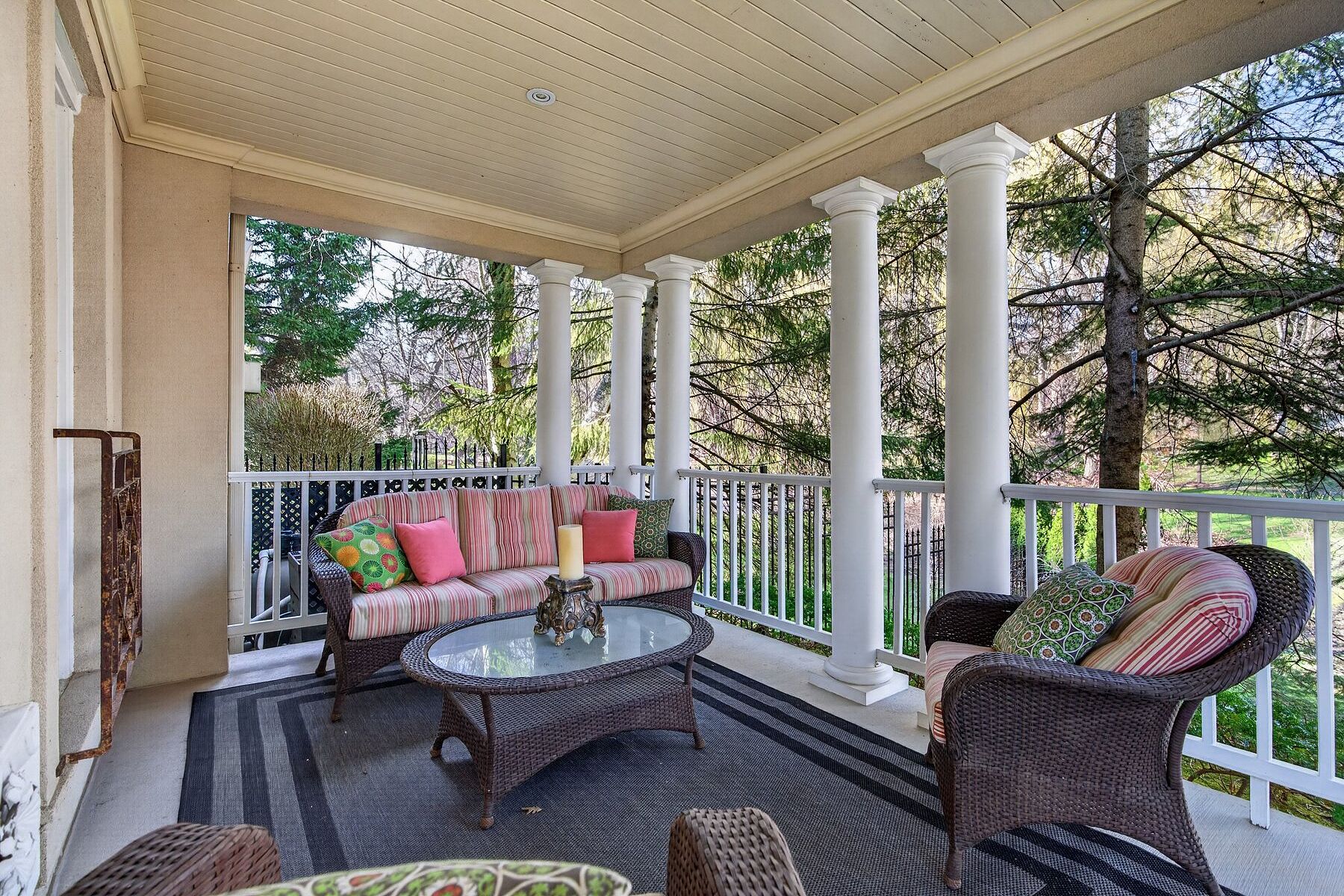  Aldershot Lakeside Elegance - 物件實景