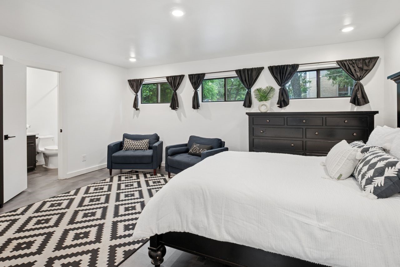Dallas, Texas, 75230, United States, 4 Bedrooms Bedrooms, ,5 BathroomsBathrooms,Residential,For Sale,1826368