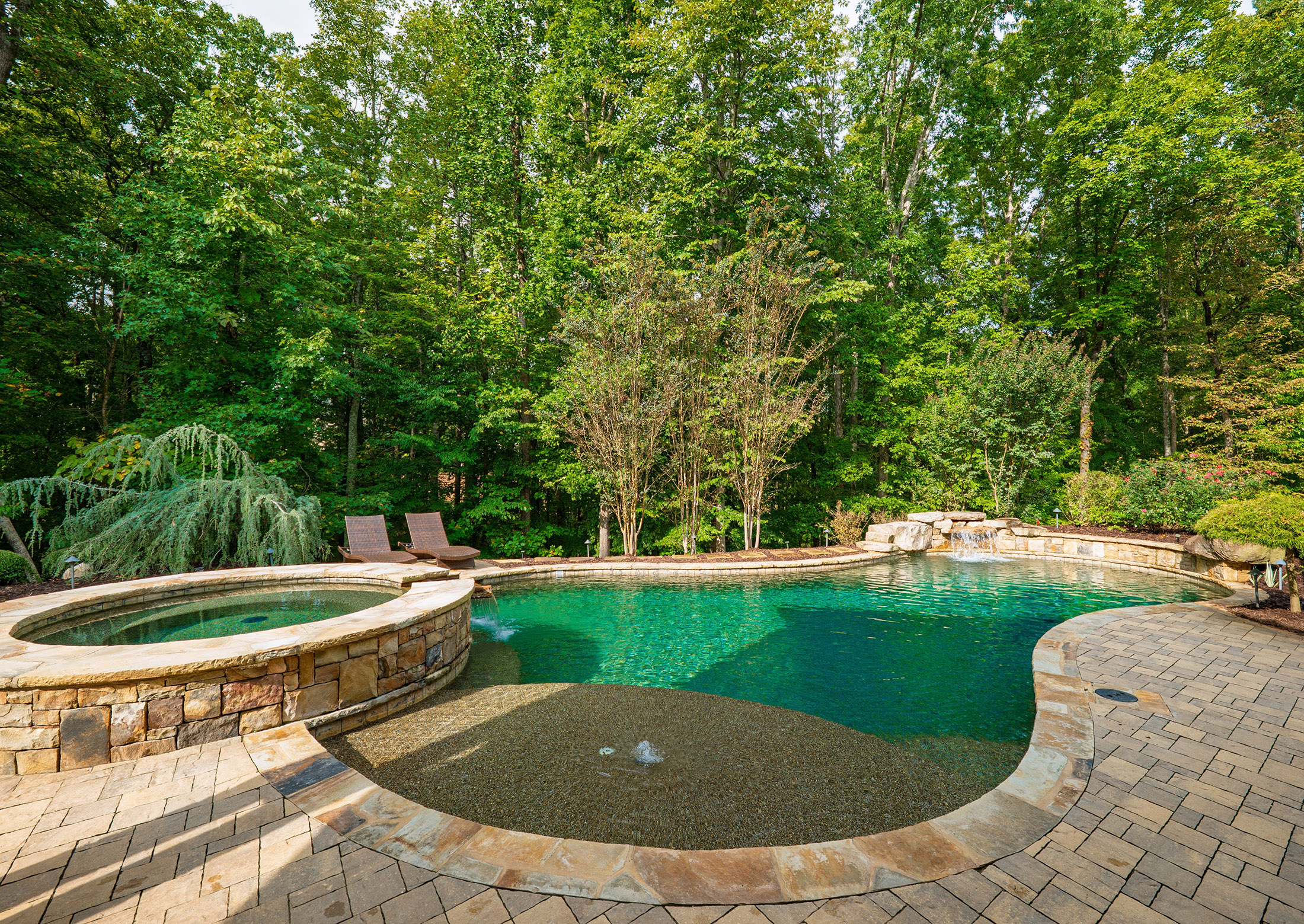  Milton Retreat on 1.43+/- Acres with Pool, Spa and Outdoor Living - 物件實景
