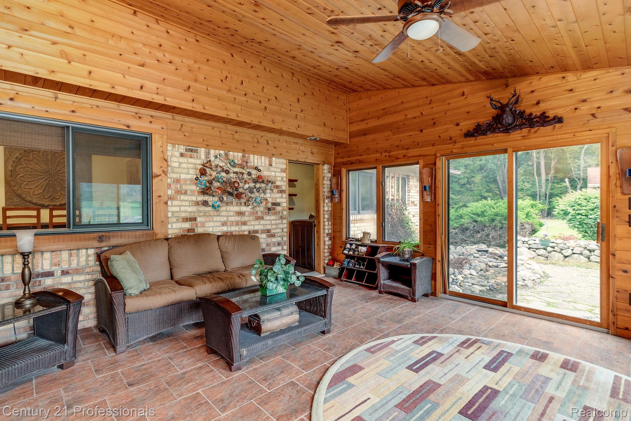 Holly, Michigan, 48442, United States, 4 Bedrooms Bedrooms, ,4 BathroomsBathrooms,Residential,For Sale,1943640