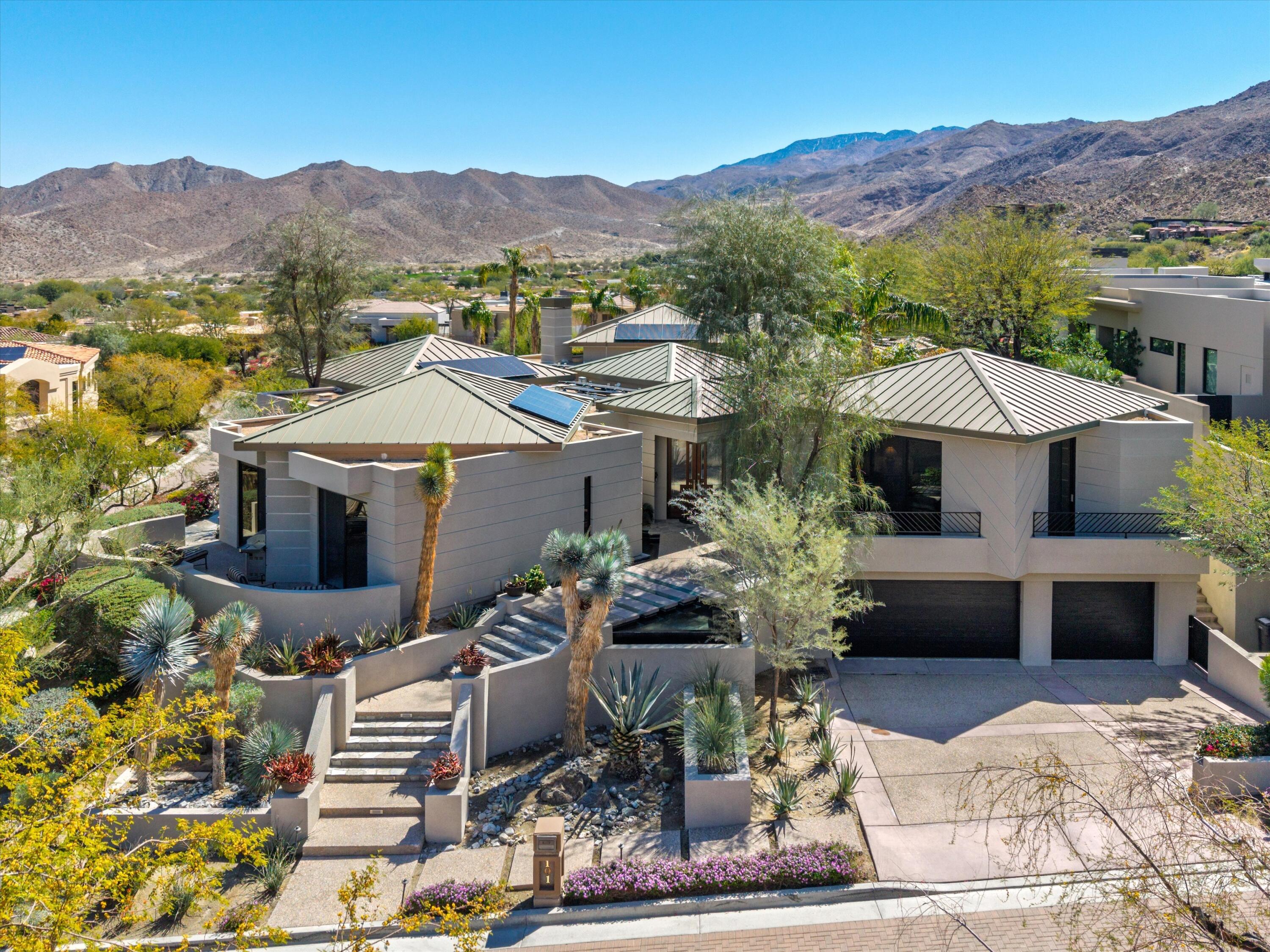 Palm Desert, California, 92260, United States, 4 Bedrooms Bedrooms, ,6 BathroomsBathrooms,Residential,For Sale,2002034