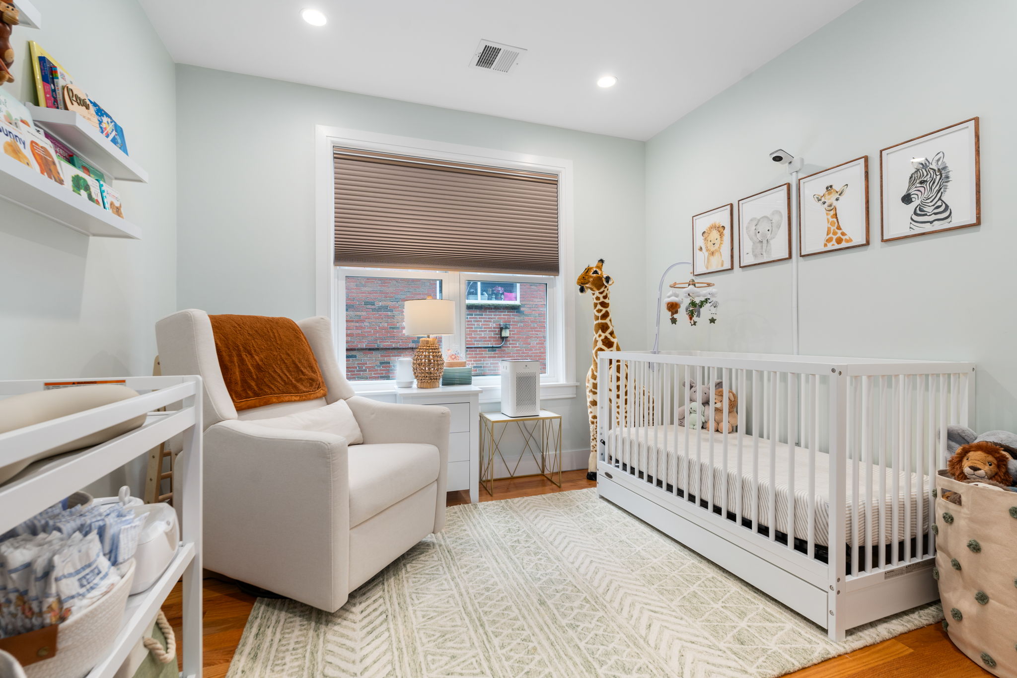  652 Hyde Park Avenue, Boston, MA, 02131 - 物件實景