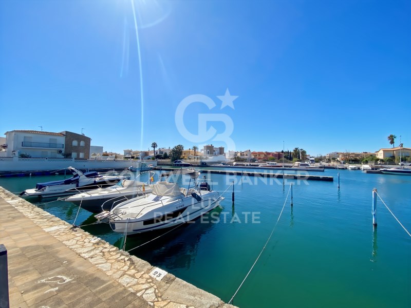 Girona, Empuriabrava, Peni Girona, Empuriabrava, P, Empuriabrava, Catalonia, ES, 3 Bedrooms Bedrooms, ,2 BathroomsBathrooms,Residential,For Sale,Girona, Empuriabrava, Peni Girona, Empuriabrava, P,1651737