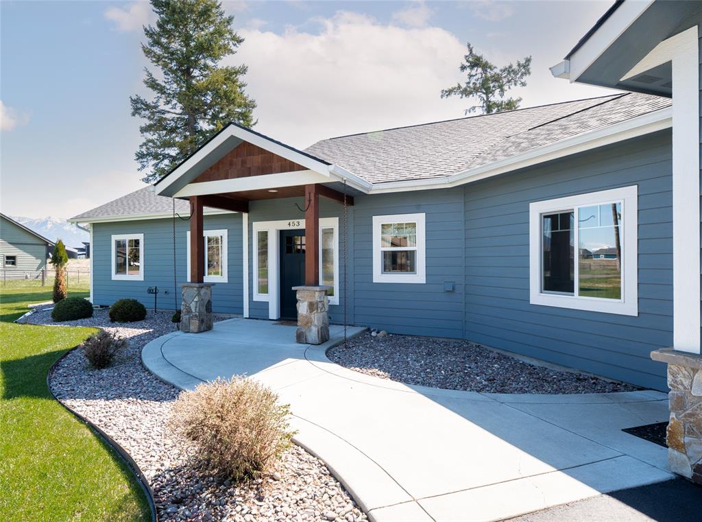 Kalispell, Montana, 59901, United States, 4 Bedrooms Bedrooms, ,3 BathroomsBathrooms,Residential,For Sale,1936978