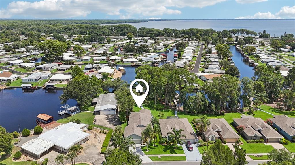 Tavares, Florida, 32778, United States, 2 Bedrooms Bedrooms, ,2 BathroomsBathrooms,Residential,For Sale,1867247