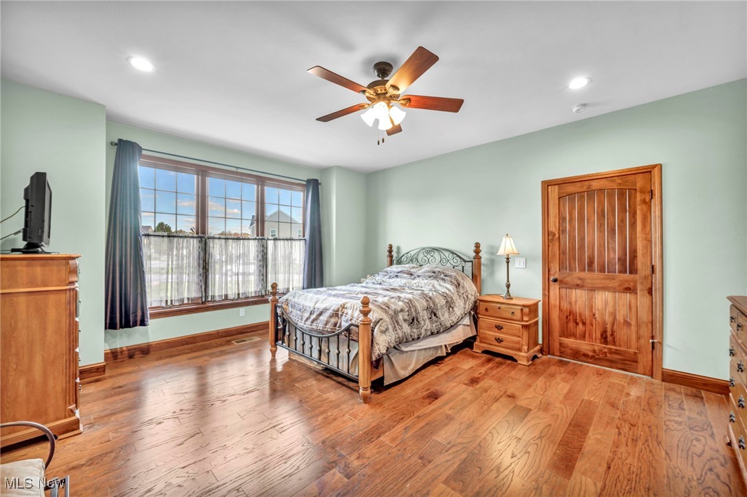 Lagrange, Ohio, 44050, United States, 3 Bedrooms Bedrooms, ,4 BathroomsBathrooms,Residential,For Sale,1795414