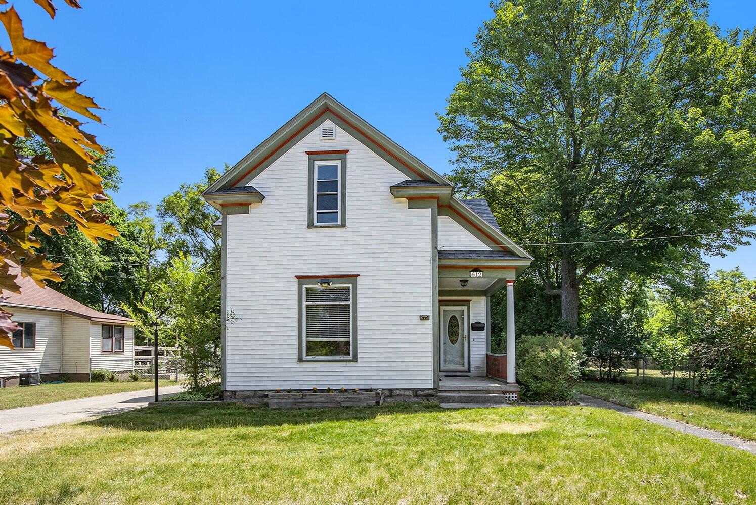 Barnard St, Greenville, MI 48838 #1