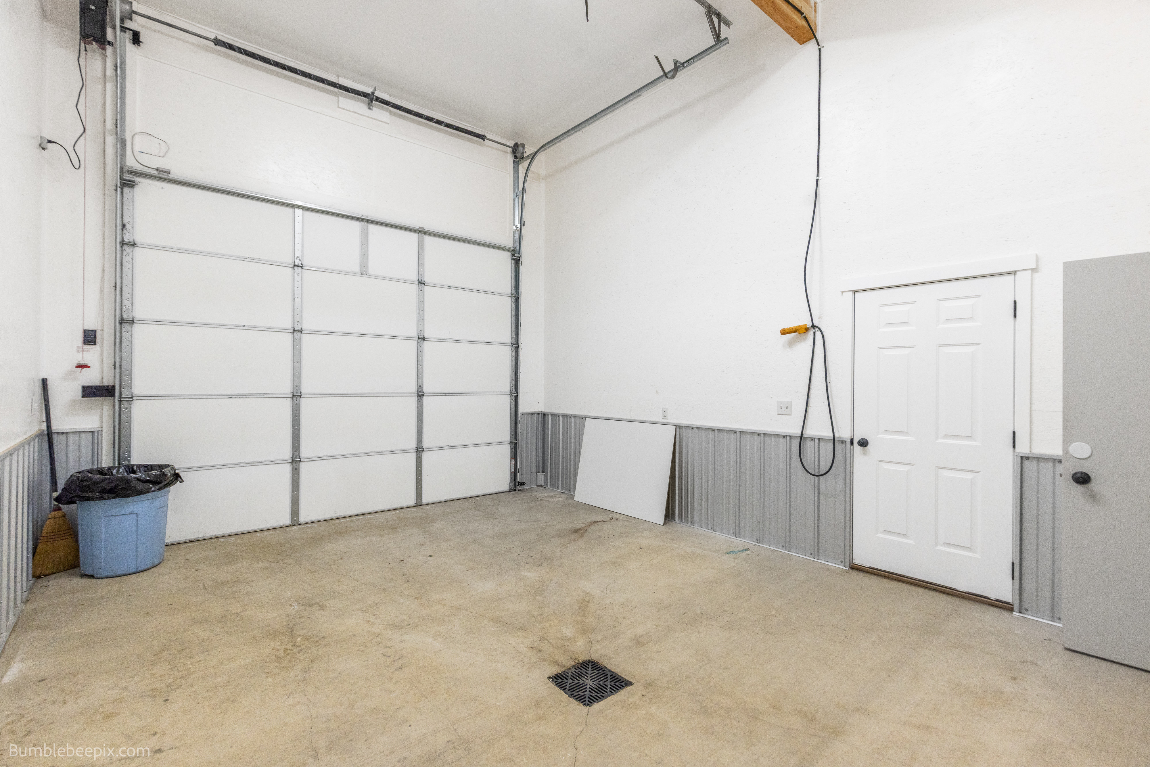 Cusick, Washington, 99119, United States, ,2 BathroomsBathrooms,Residential,For Sale,1978397