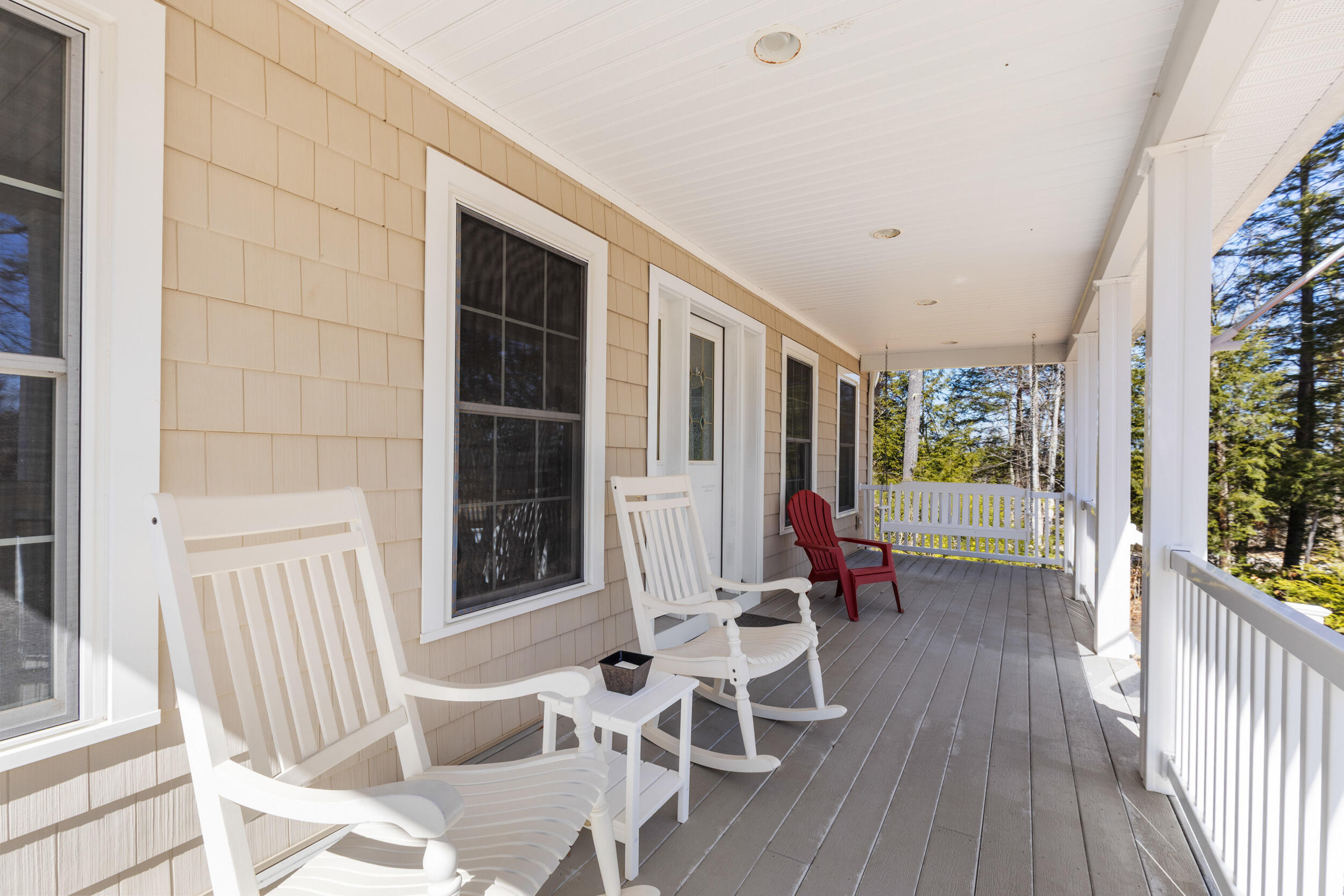 Gray, Maine, 04039, United States, 4 Bedrooms Bedrooms, ,4 BathroomsBathrooms,Residential,For Sale,2035418