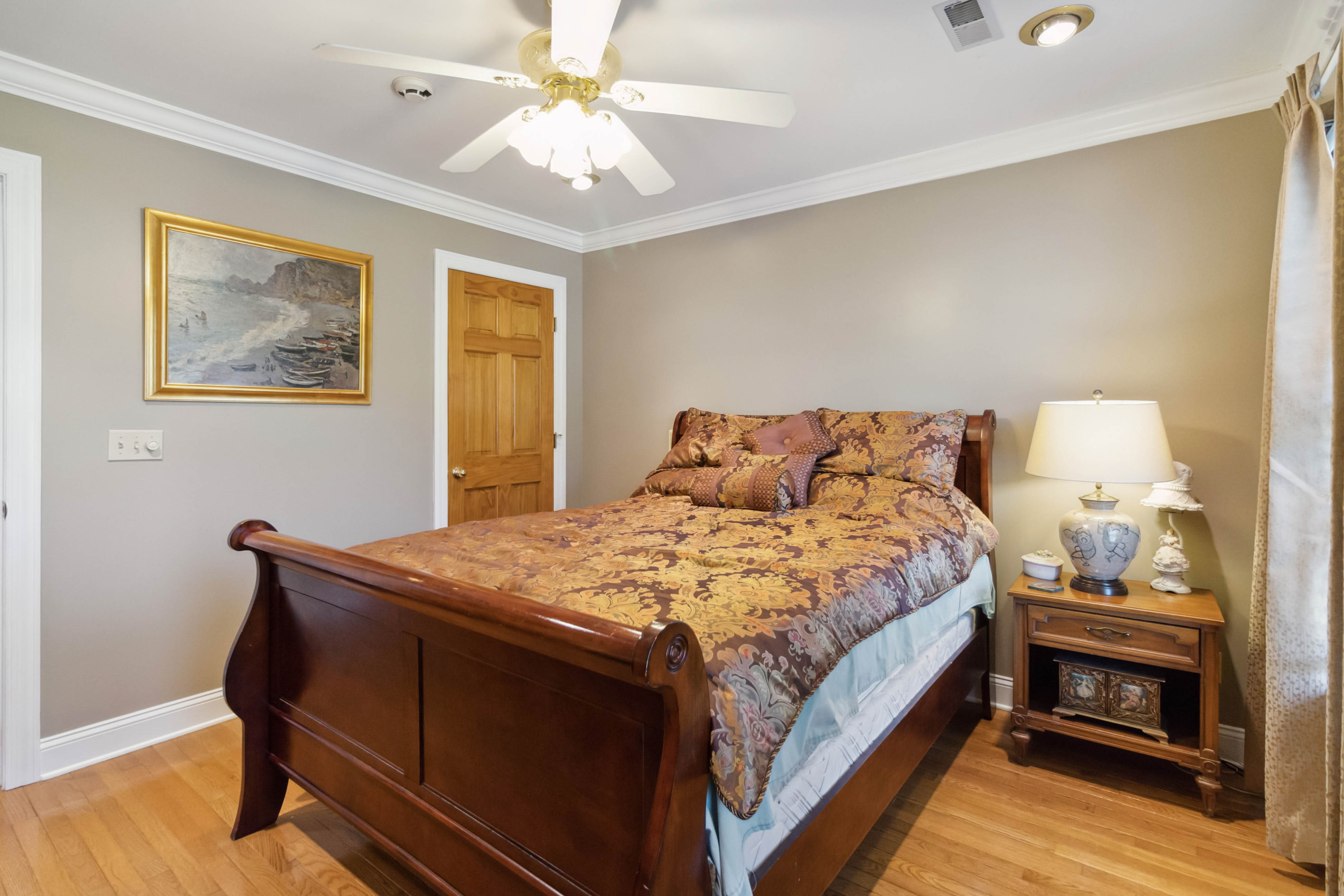 Corbin, Kentucky, 40701, United States, 10 Bedrooms Bedrooms, ,10 BathroomsBathrooms,Residential,For Sale,2045209