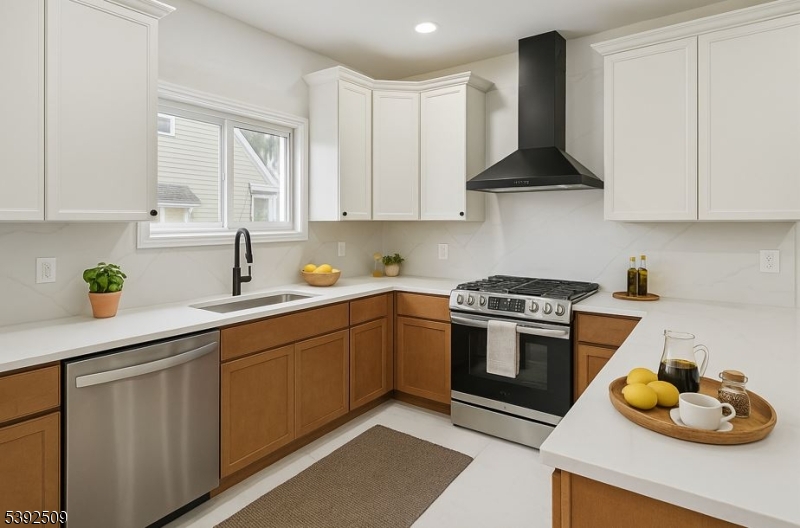 City Of Orange Twp., New Jersey, 07050, United States, 6 Bedrooms Bedrooms, ,4 BathroomsBathrooms,Residential,For Sale,1991557