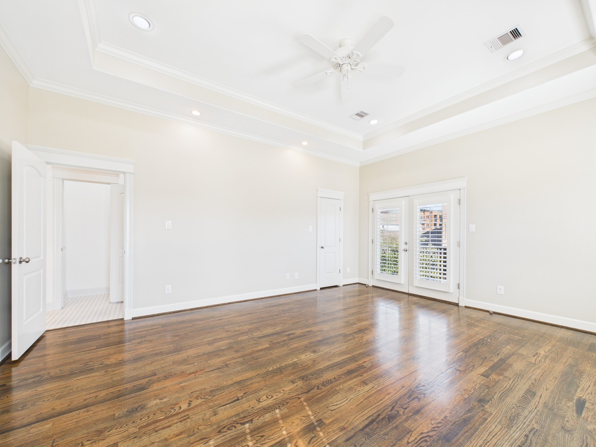 Houston, Texas, 77007, United States, 3 Bedrooms Bedrooms, ,4 BathroomsBathrooms,Residential,For Sale,1990777