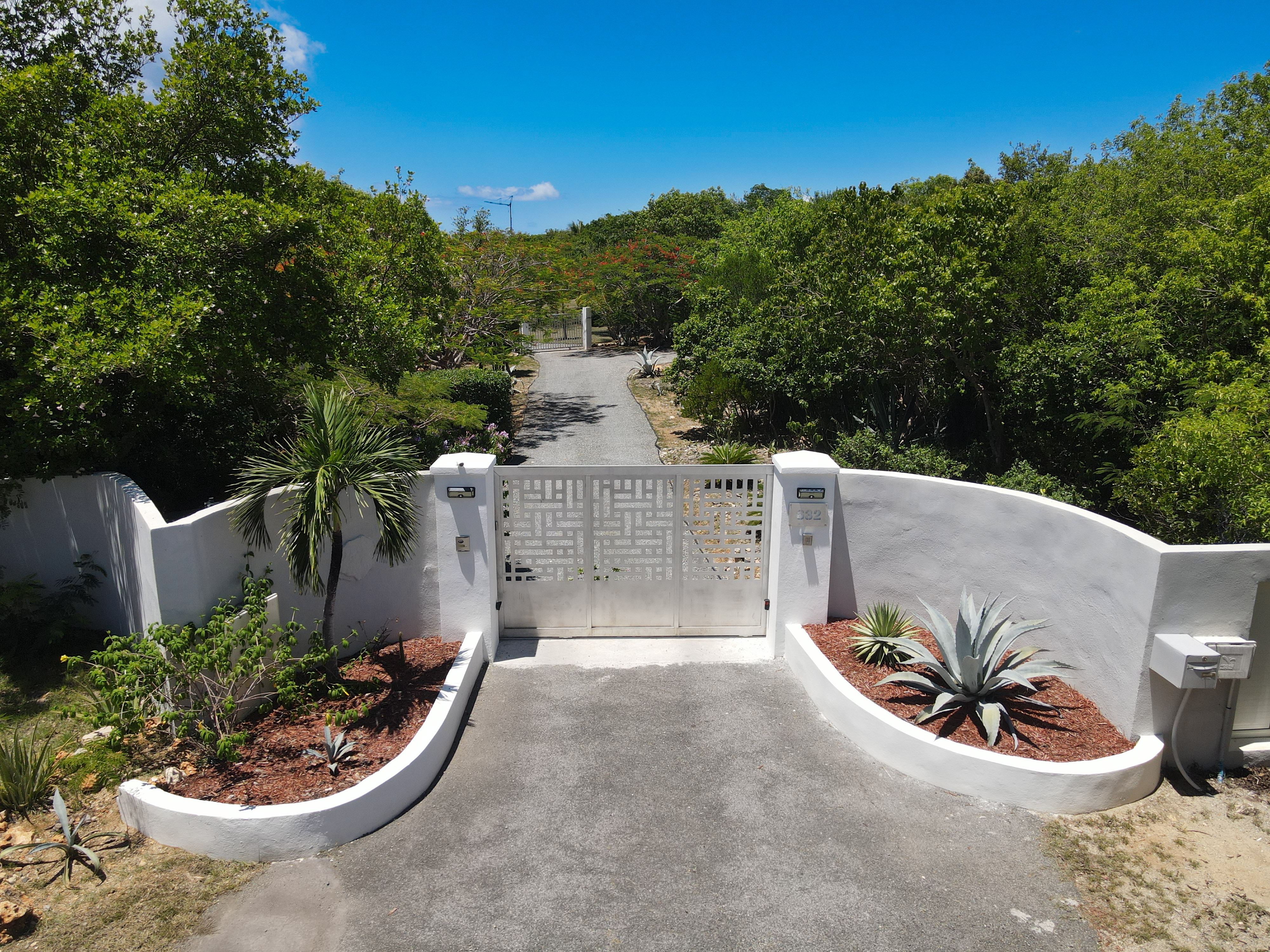  3 bedroom Villa with 2 bedroom Guesthouse - 物件實景