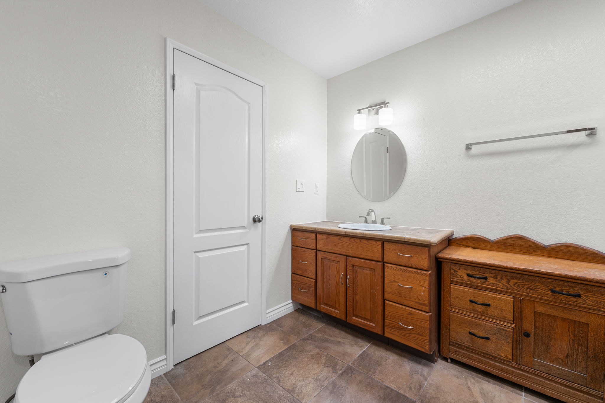 Lytle Creek, California, 92358, United States, 3 Bedrooms Bedrooms, ,2 BathroomsBathrooms,Residential,For Sale,1995534