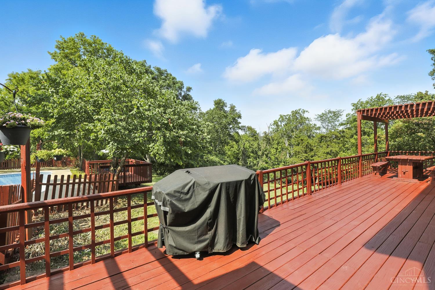 Symmes Twp, Ohio, 45249, United States, 5 Bedrooms Bedrooms, ,4 BathroomsBathrooms,Residential,For Sale,1906775