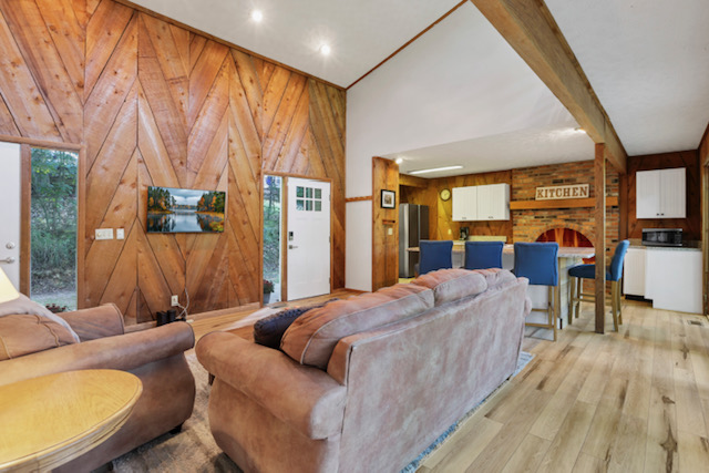 Sugar Grove, Ohio, 43155, United States, 3 Bedrooms Bedrooms, ,2 BathroomsBathrooms,Residential,For Sale,1984436