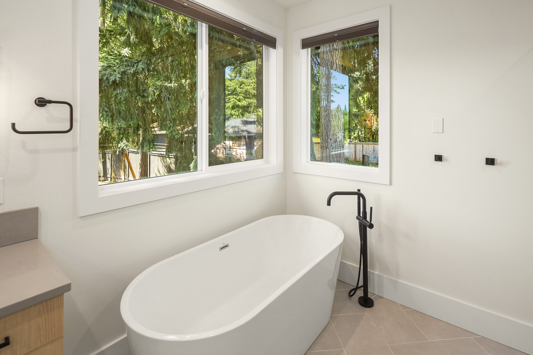  11327 113th Place Northeast, Kirkland, WA 98033 - 物件實景