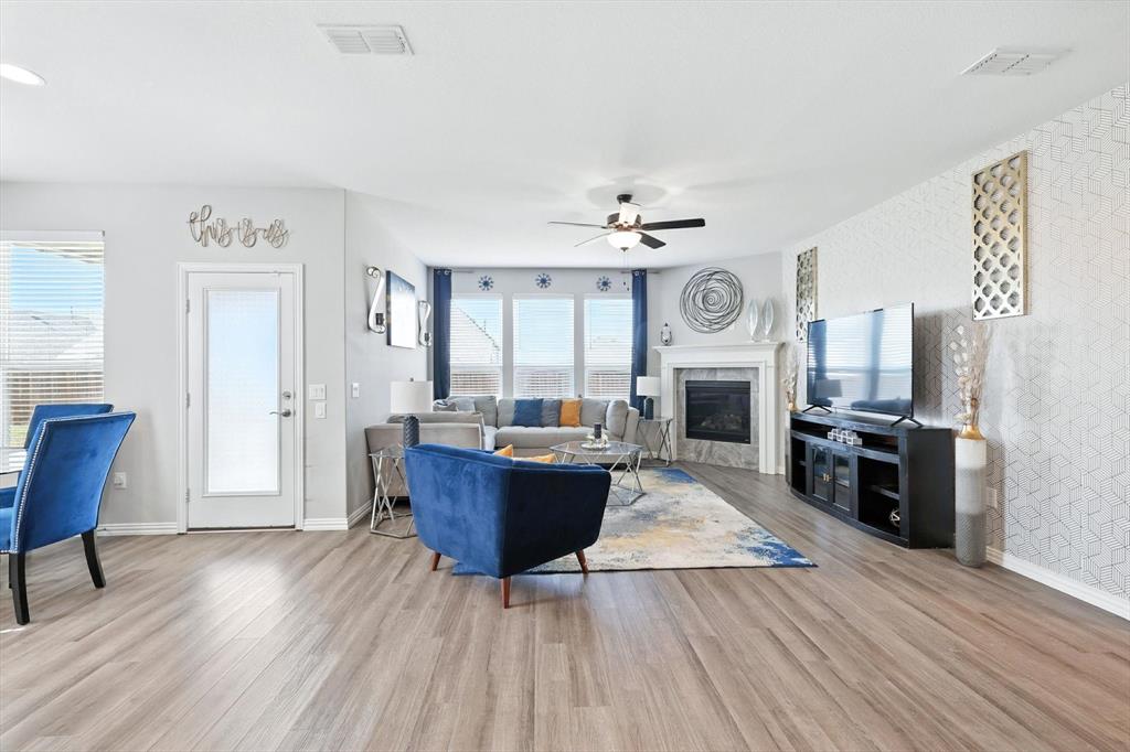 Oak Point, Texas, 75068, United States, 4 Bedrooms Bedrooms, ,3 BathroomsBathrooms,Residential,For Sale,1976023