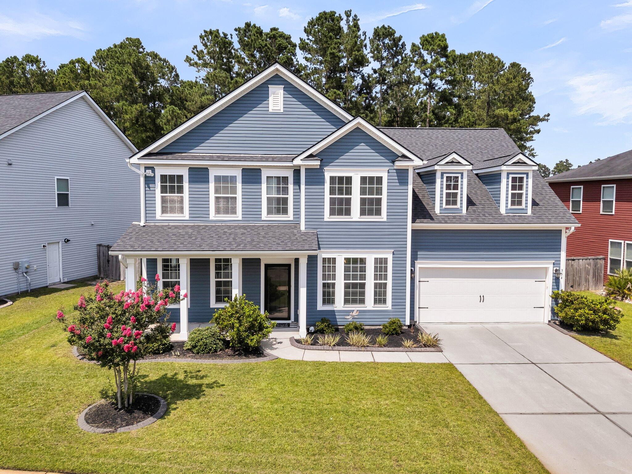 Summerville, South Carolina, 29486, United States, 5 Bedrooms Bedrooms, ,5 BathroomsBathrooms,Residential,For Sale,1887830