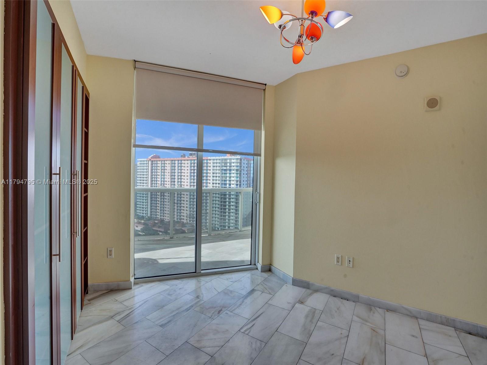 Sunny Isles Beach, Florida, 33160, United States, 2 Bedrooms Bedrooms, ,3 BathroomsBathrooms,Residential,For Sale,1794345