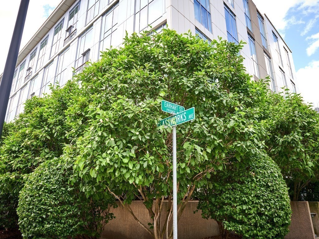 Cambridge, Massachusetts, 02141, United States, 1 Bedroom Bedrooms, ,2 BathroomsBathrooms,Residential,For Sale,1976381