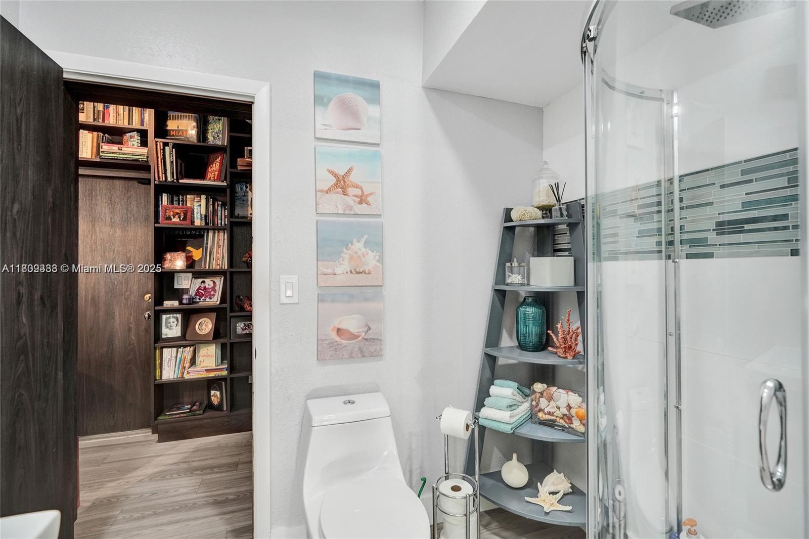 Aventura, Florida, 33180, United States, 4 Bedrooms Bedrooms, ,4 BathroomsBathrooms,Residential,For Sale,1826404