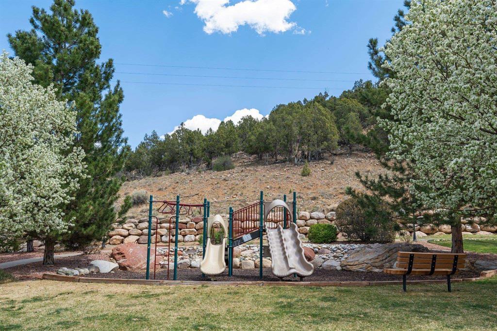 Durango, Colorado, 81301, United States, 2 Bedrooms Bedrooms, ,2 BathroomsBathrooms,Residential,For Sale,1873878