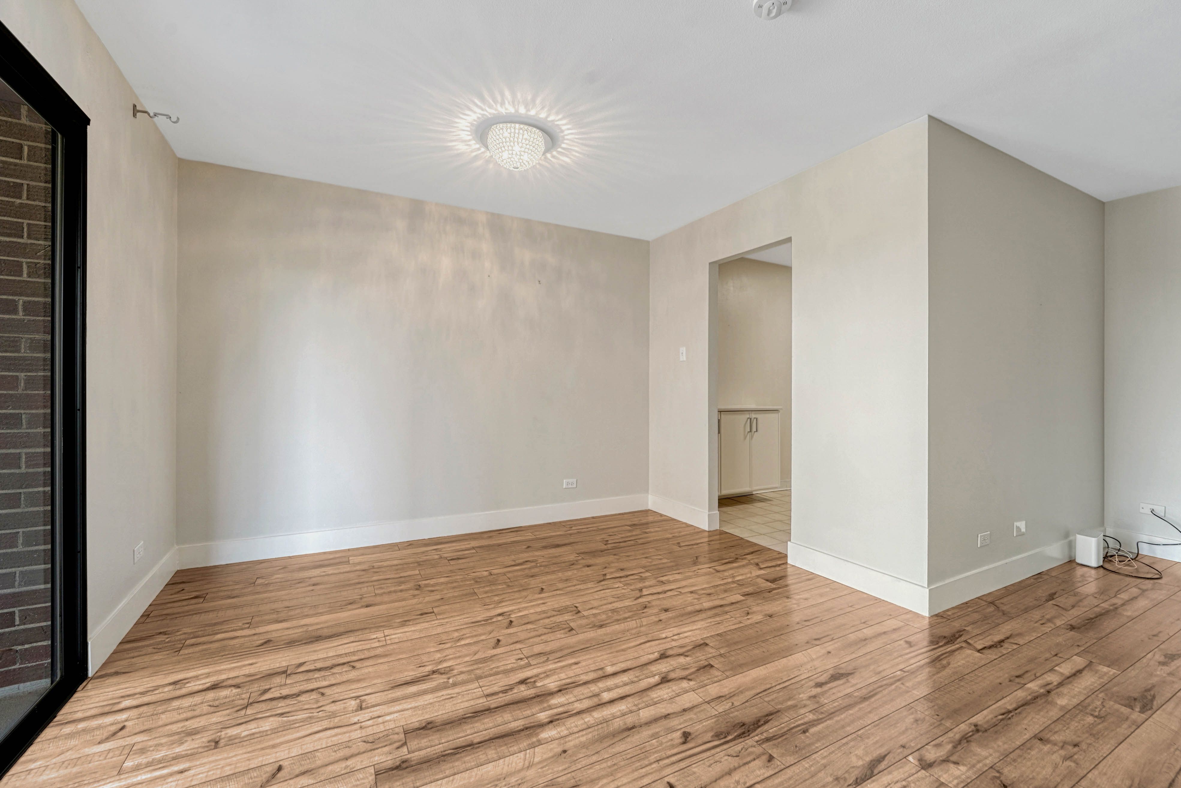  Contemporary Condo Perched on 7th Floor Above Washington Park - 物件實景