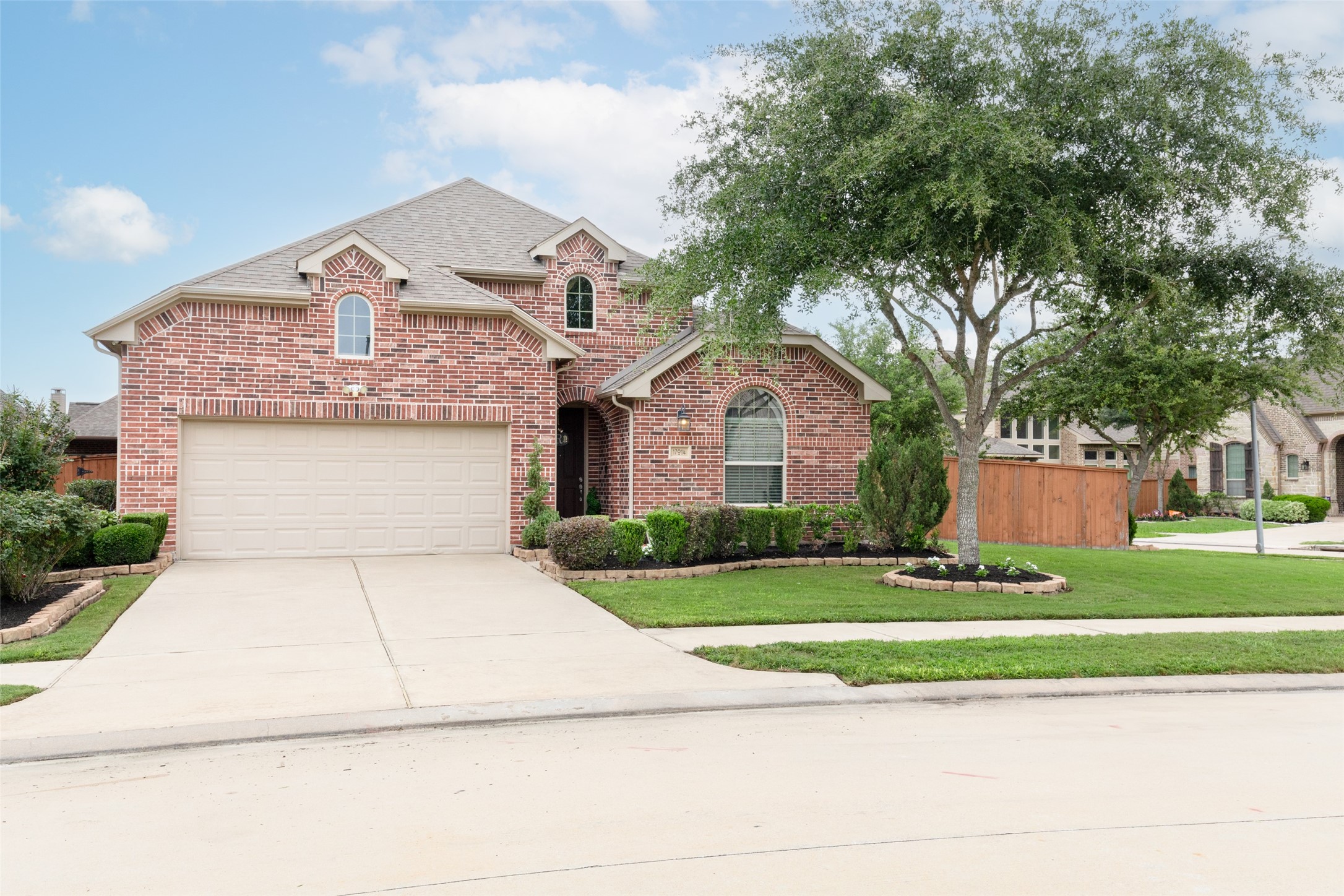 Richmond, Texas, 77407, United States, 4 Bedrooms Bedrooms, ,3 BathroomsBathrooms,Residential,For Sale,1883257