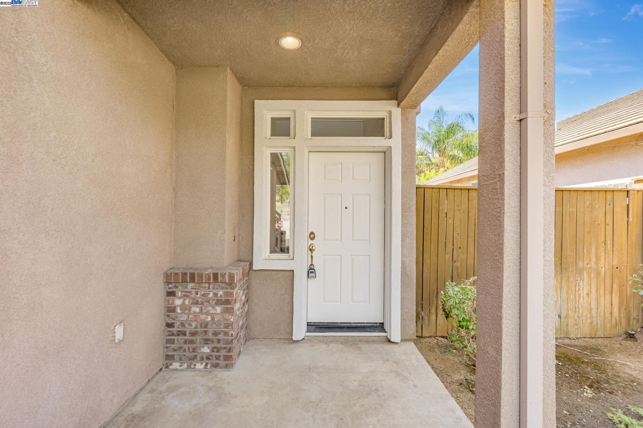 Brentwood, California, 94513, United States, 3 Bedrooms Bedrooms, ,2 BathroomsBathrooms,Residential,For Sale,1895425