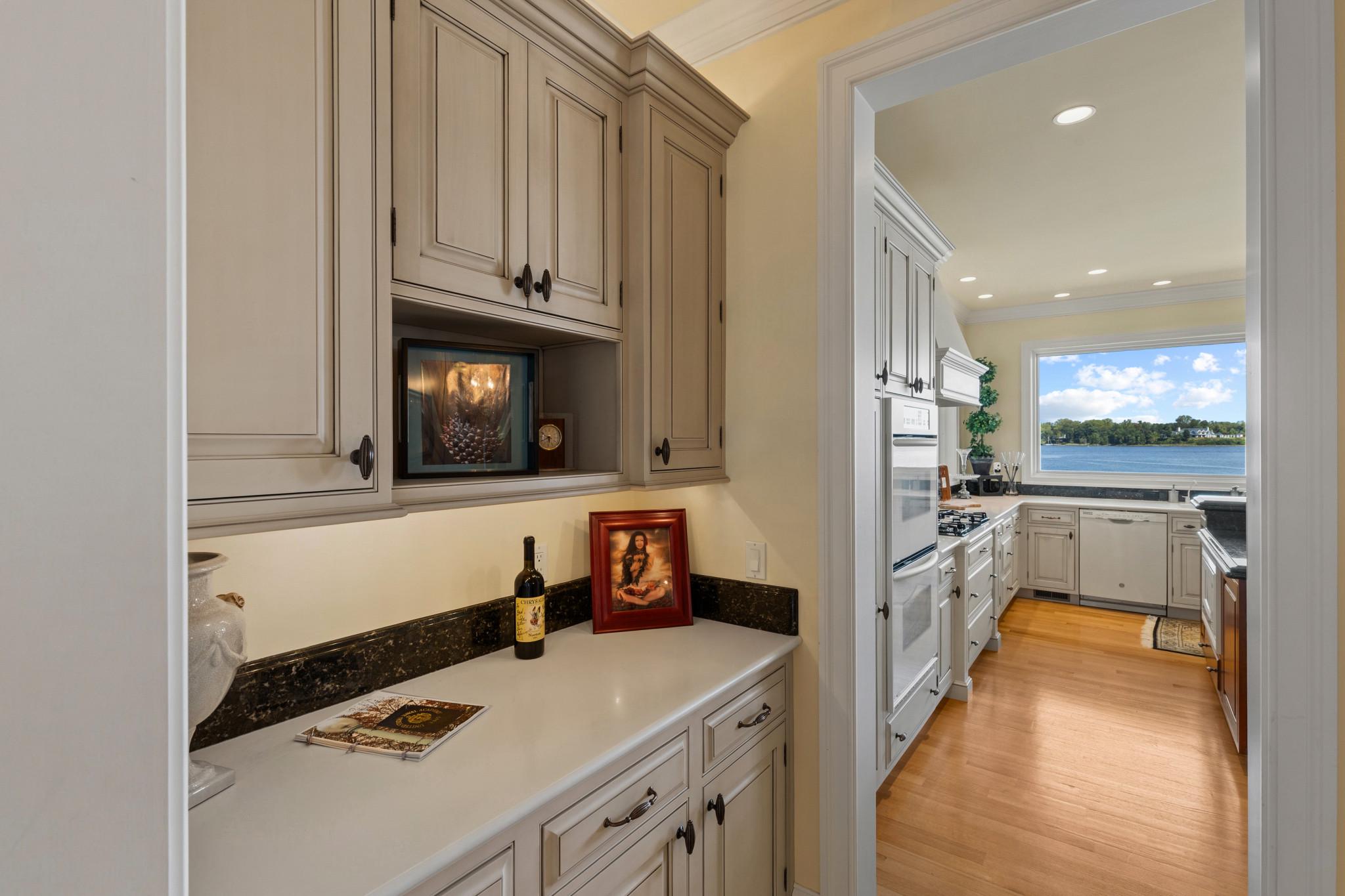  720 South River Landing Road, Edgewater, MD, 21037 - 物件實景