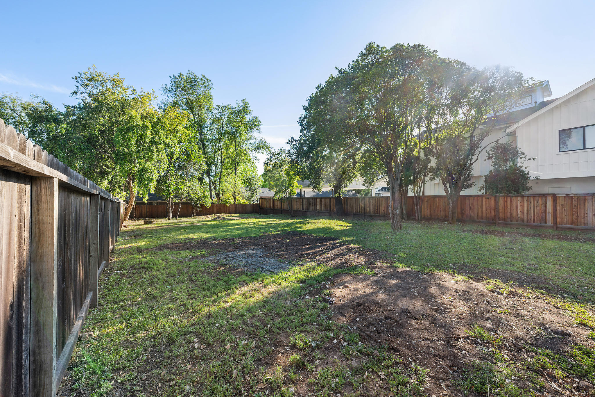  369 W Napa Street - 物件實景