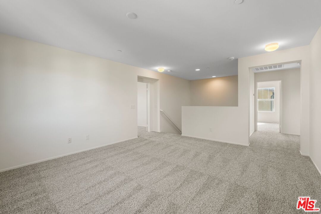 Lancaster, California, 93534, United States, 5 Bedrooms Bedrooms, ,3 BathroomsBathrooms,Residential,For Sale,1942304