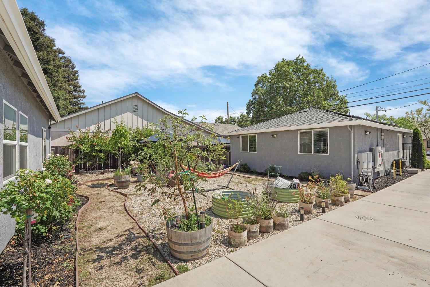 Woodbridge, California, 95258, United States, 2 Bedrooms Bedrooms, ,2 BathroomsBathrooms,Residential,For Sale,2049310
