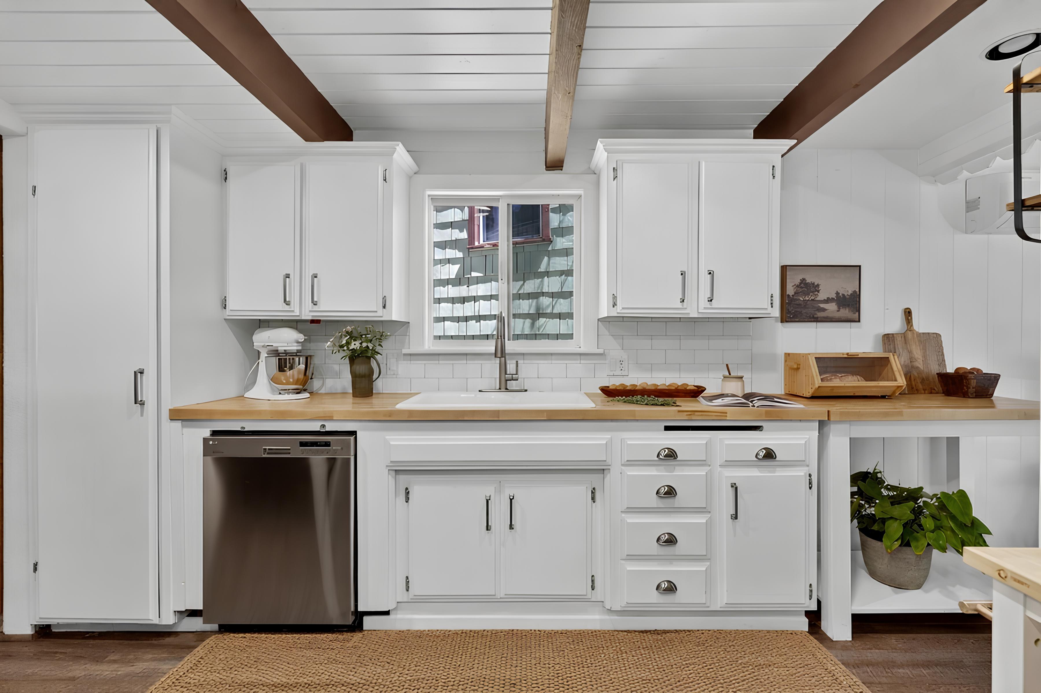  335 Oak Drive, Lake Arrowhead, CA 92352 - 物件實景