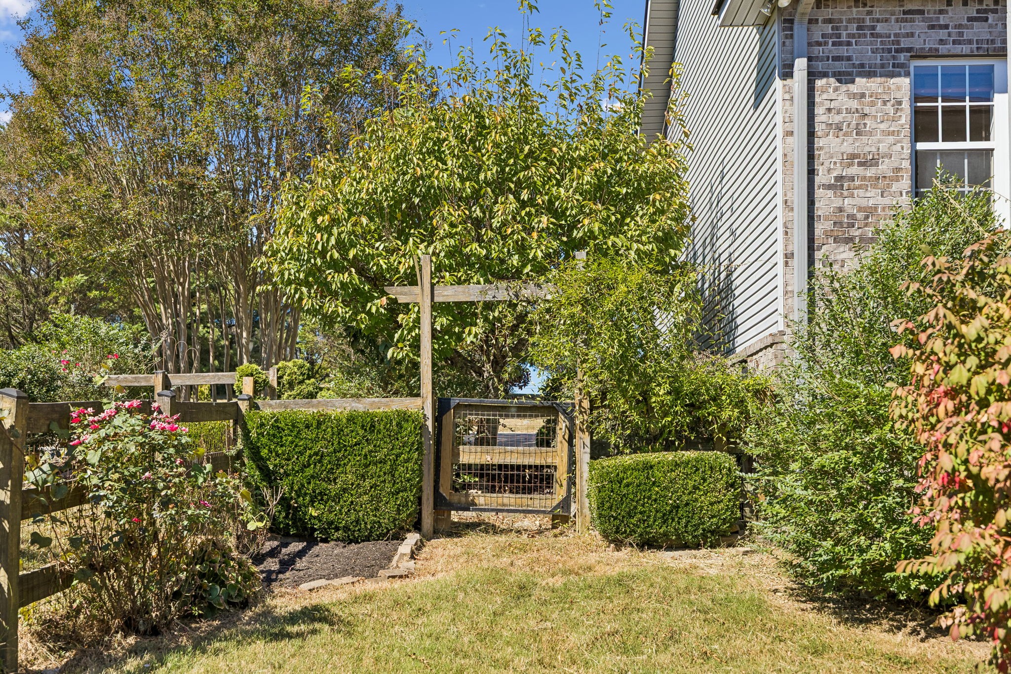  2216 Twin Peaks Ct, Spring Hill, TN, 37174 - 物件實景