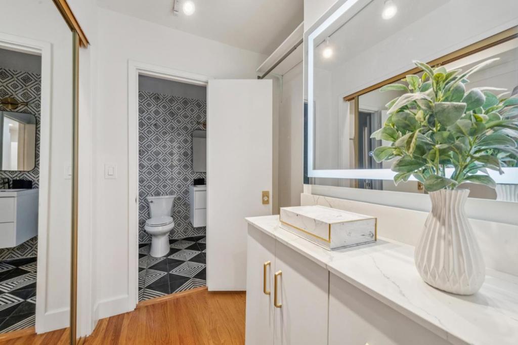 San Francisco, California, 94132, United States, 4 Bedrooms Bedrooms, ,3 BathroomsBathrooms,Residential,For Sale,2005595