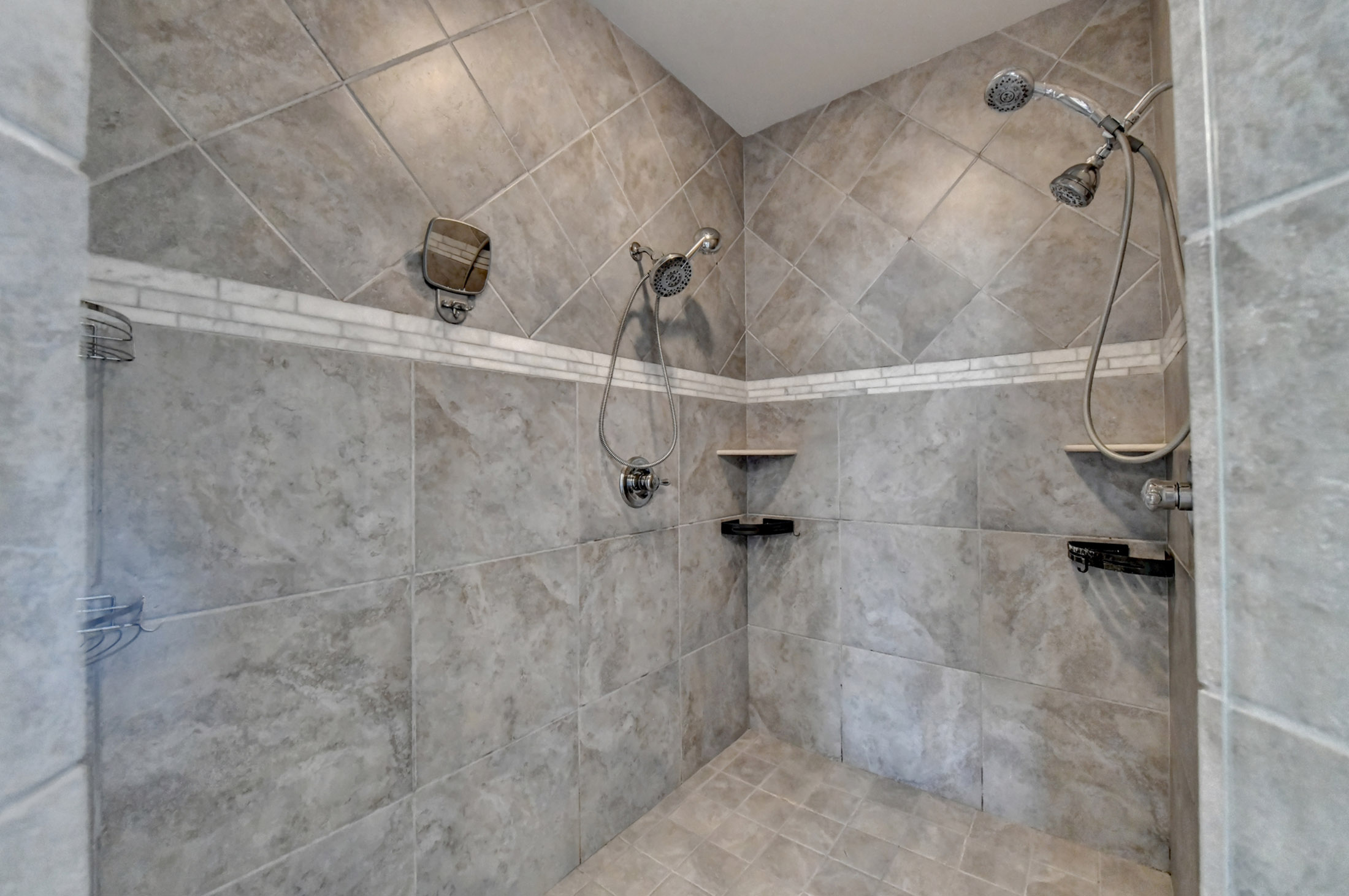 Just Listed in Johns Creek - 物件實景