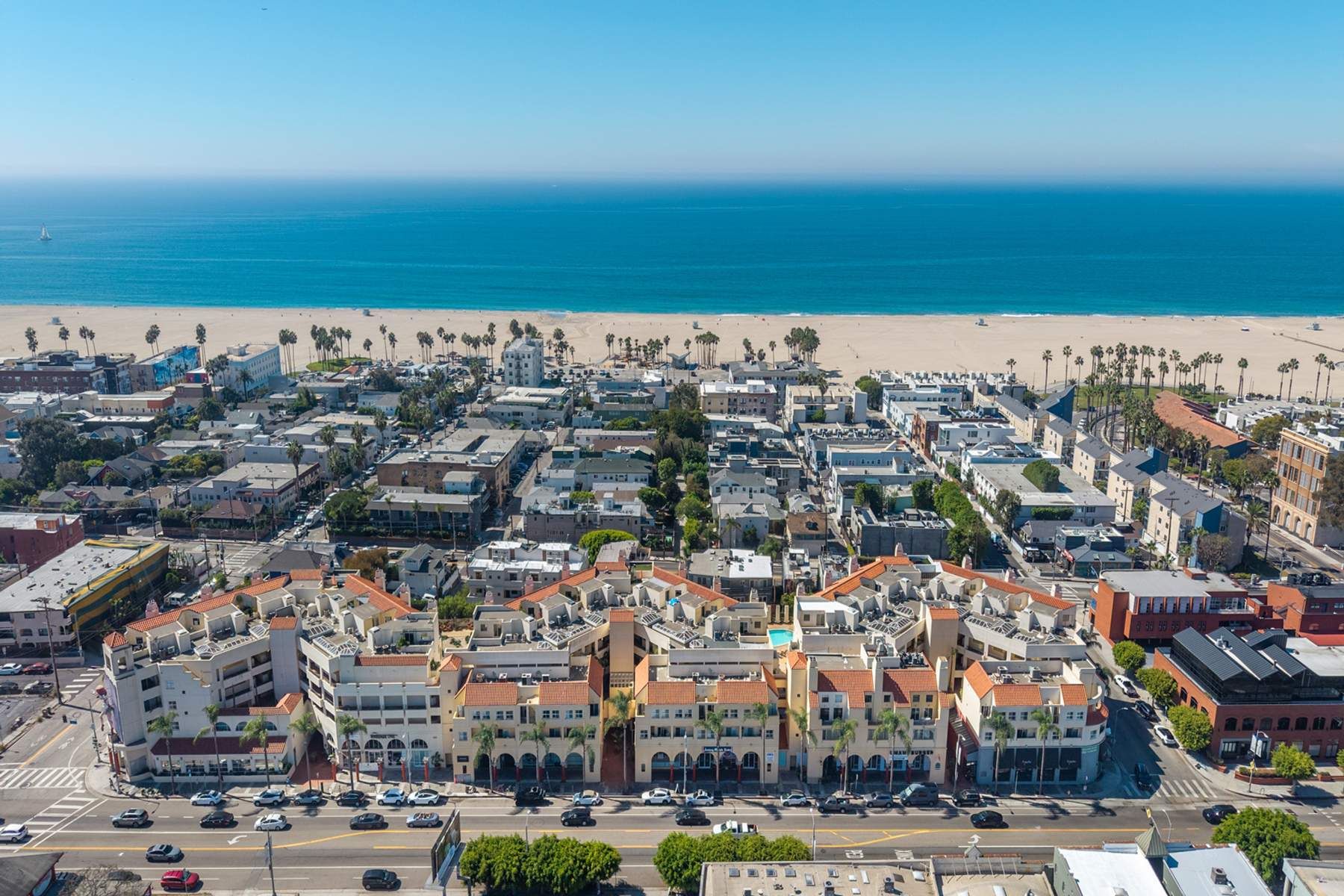  235 Main Street, #217 - 物件實景