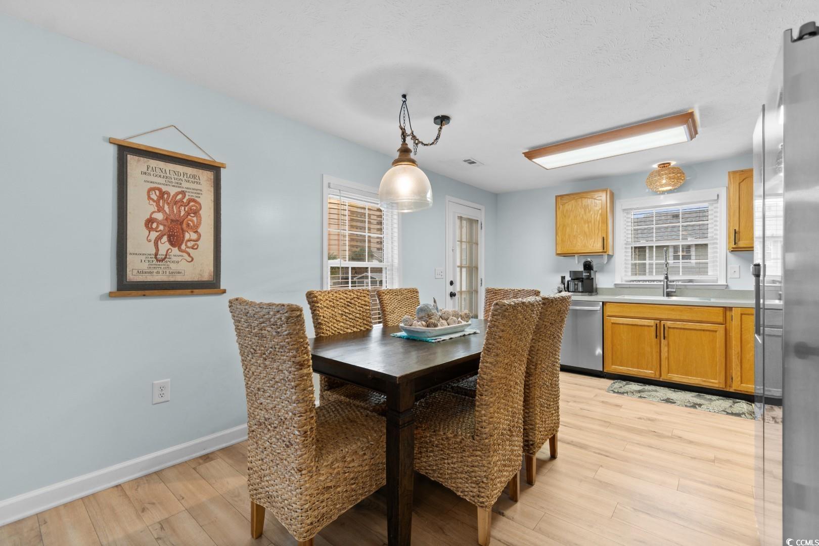 North Myrtle Beach, South Carolina, 29582, United States, 3 Bedrooms Bedrooms, ,3 BathroomsBathrooms,Residential,For Sale,1984186