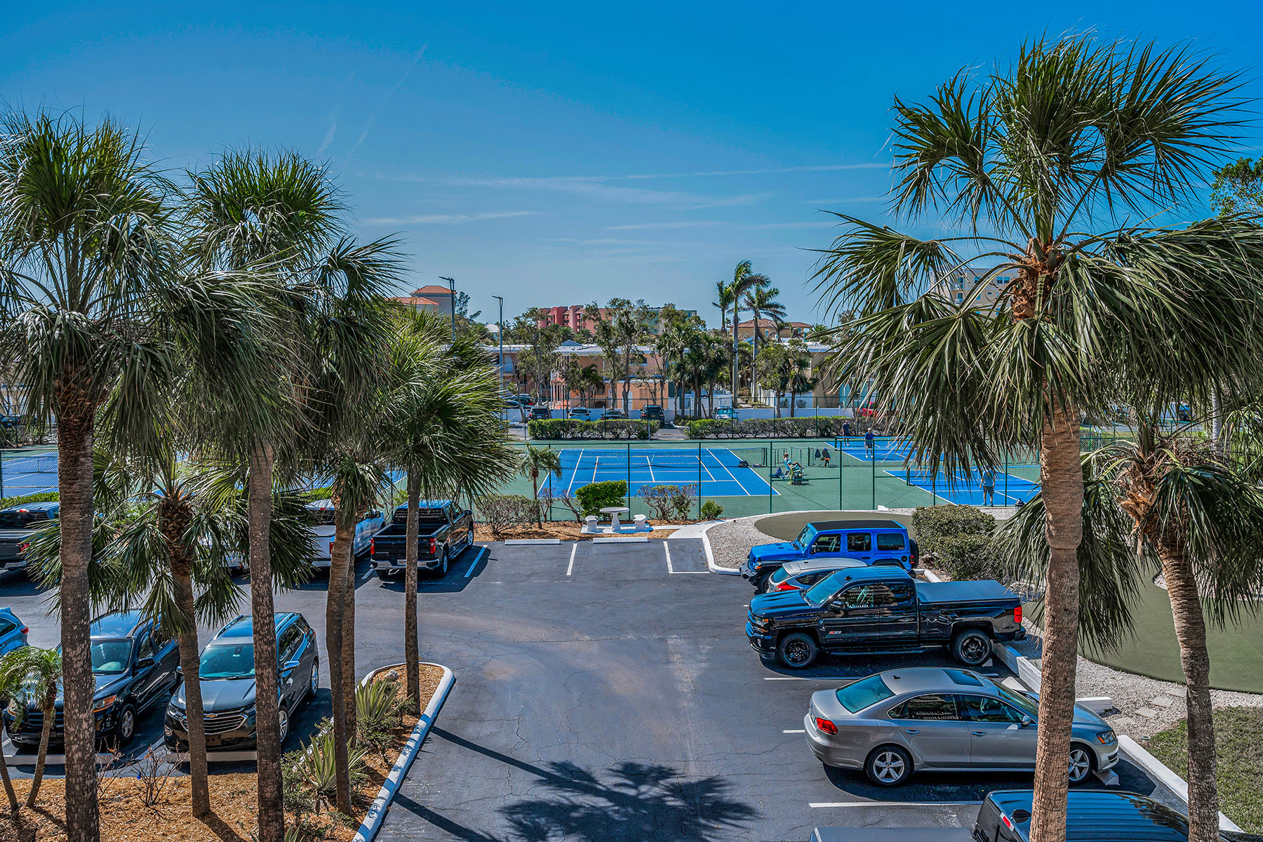 BAY SHORES YACHT & TENNIS CLUB - 物件實景