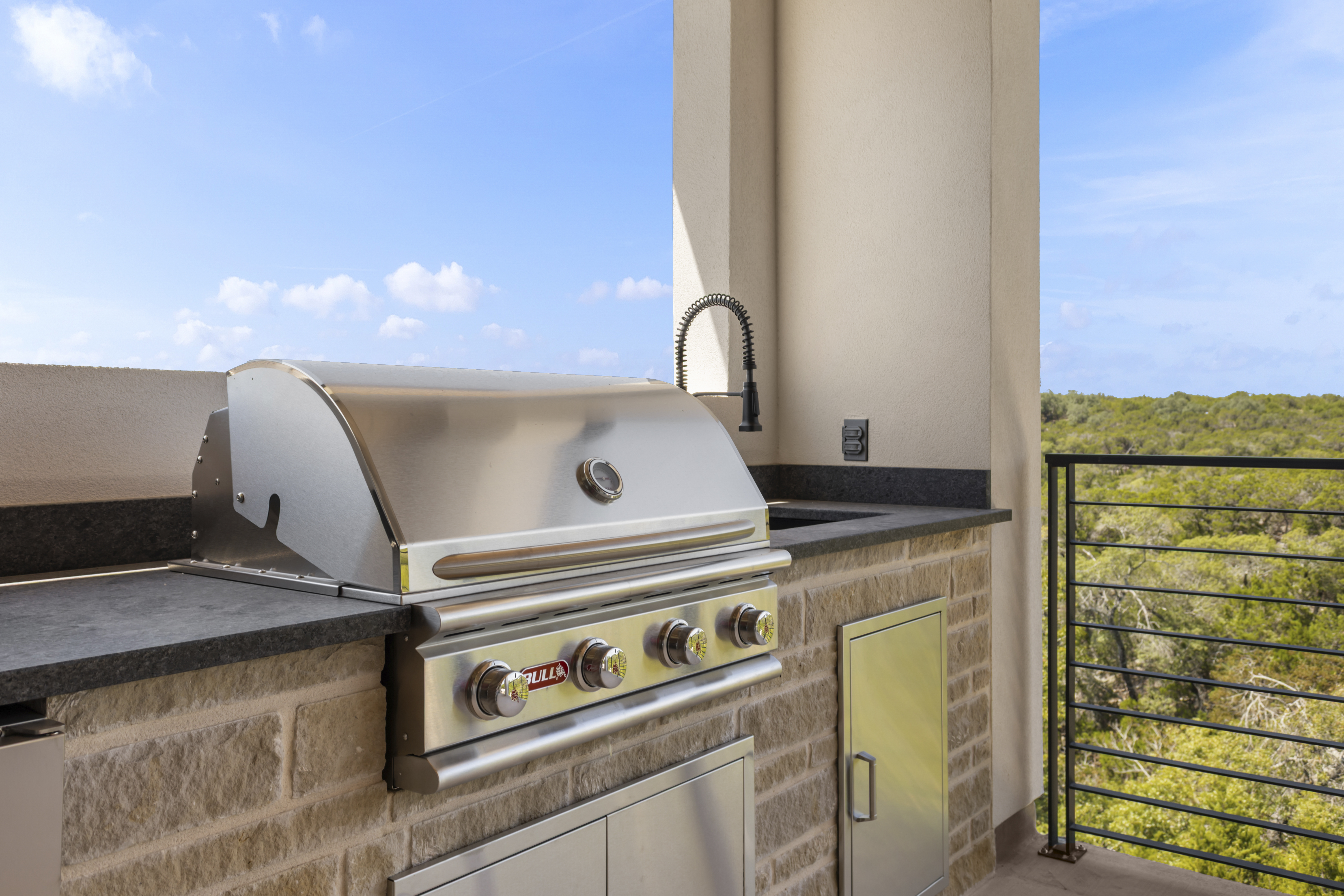  Elevated Hill Country Living - 物件實景
