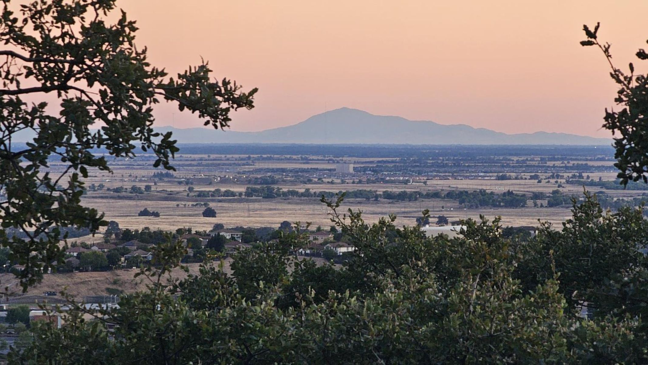  2680 Via Fiori, El Dorado Hills, CA 95762 - 物件實景